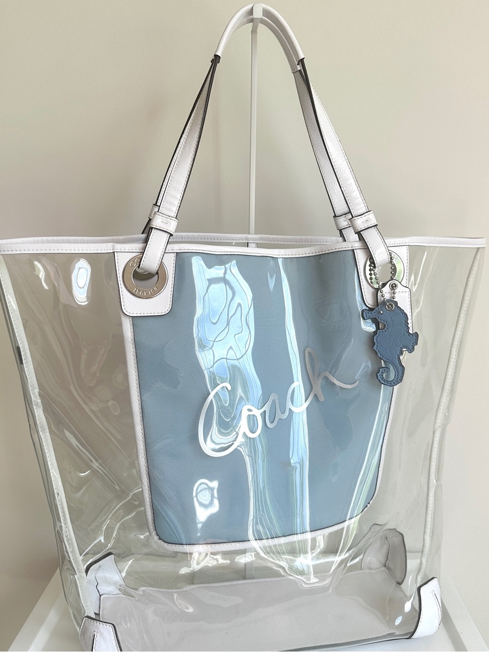 Coach XL Clear Beach Tote Bag Crab Seahorse Patent Leather White Vintage 16594